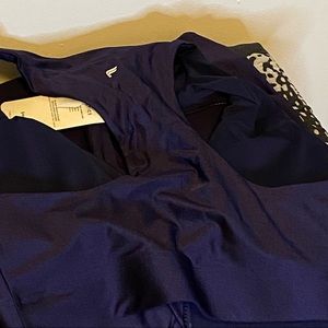 Shiny blue sports bra/top Fabletics